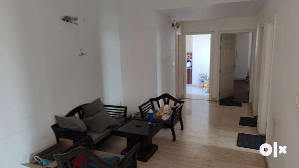 3+1bhk semi furnished apartment for rent