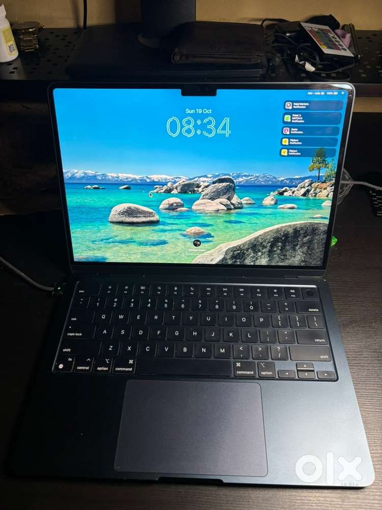 Macbook Air M2 2023