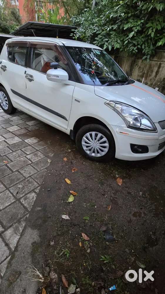 Maruti Suzuki Swift 2012 Diesel 23000 kms