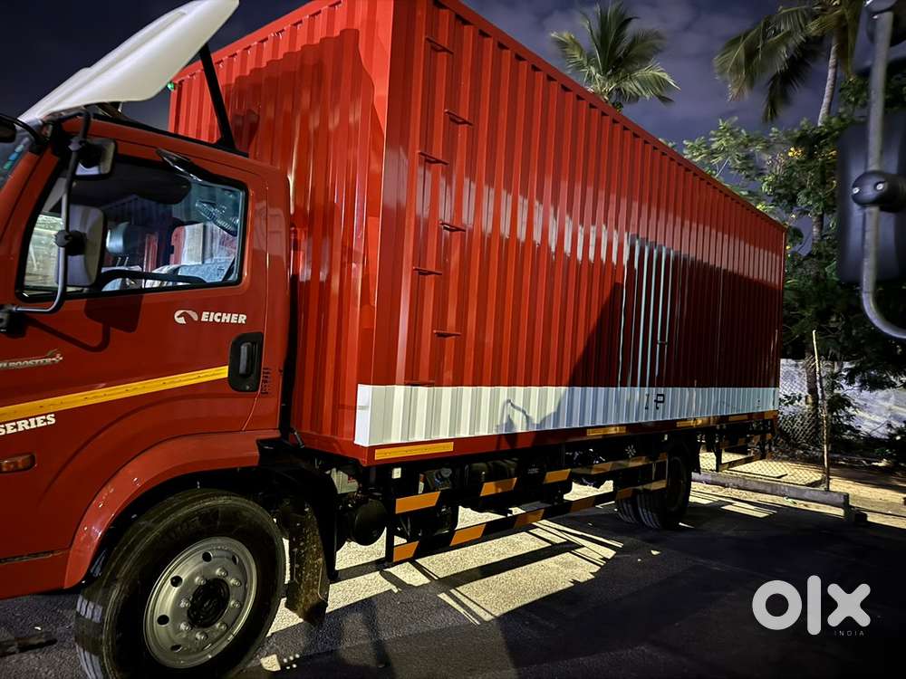 24 Feet lorry container Driver wanted