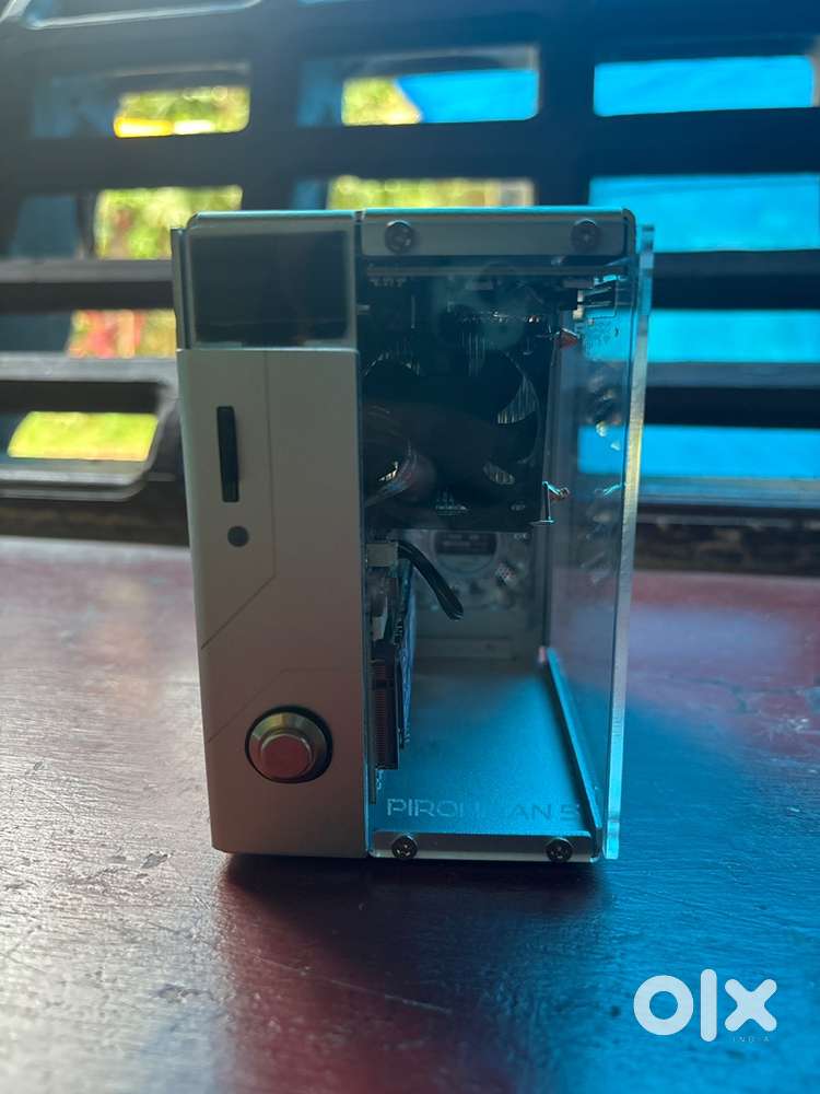 Pironman 5 with Raspberry pi 5 16 gb