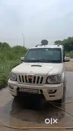 Mahindra Scorpio 2014 Diesel 95000 Km Driven good condition new tyres