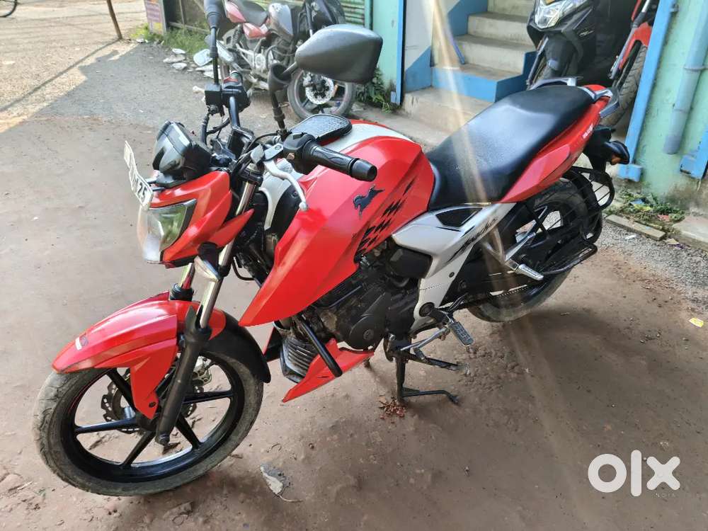 TVS APACHE  RTR 160 4V 2019 MODEL  FULLY MINT CONDITION BIKE !!