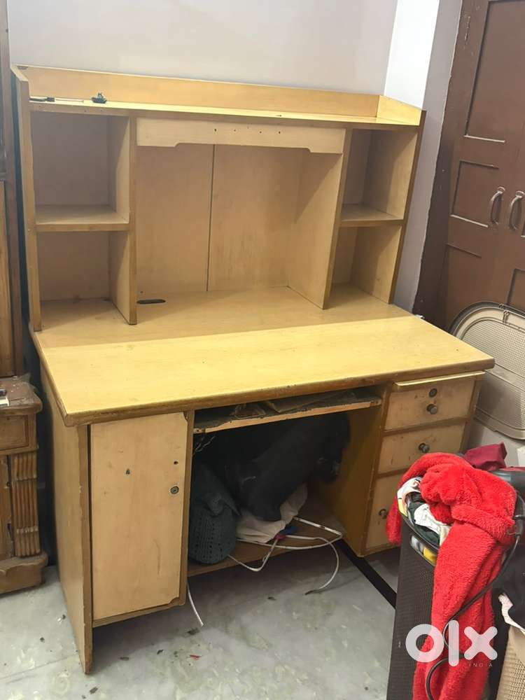 Computer table big size