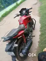 Good condition bike no problem New gadi lena hai isiliye bech raha hun