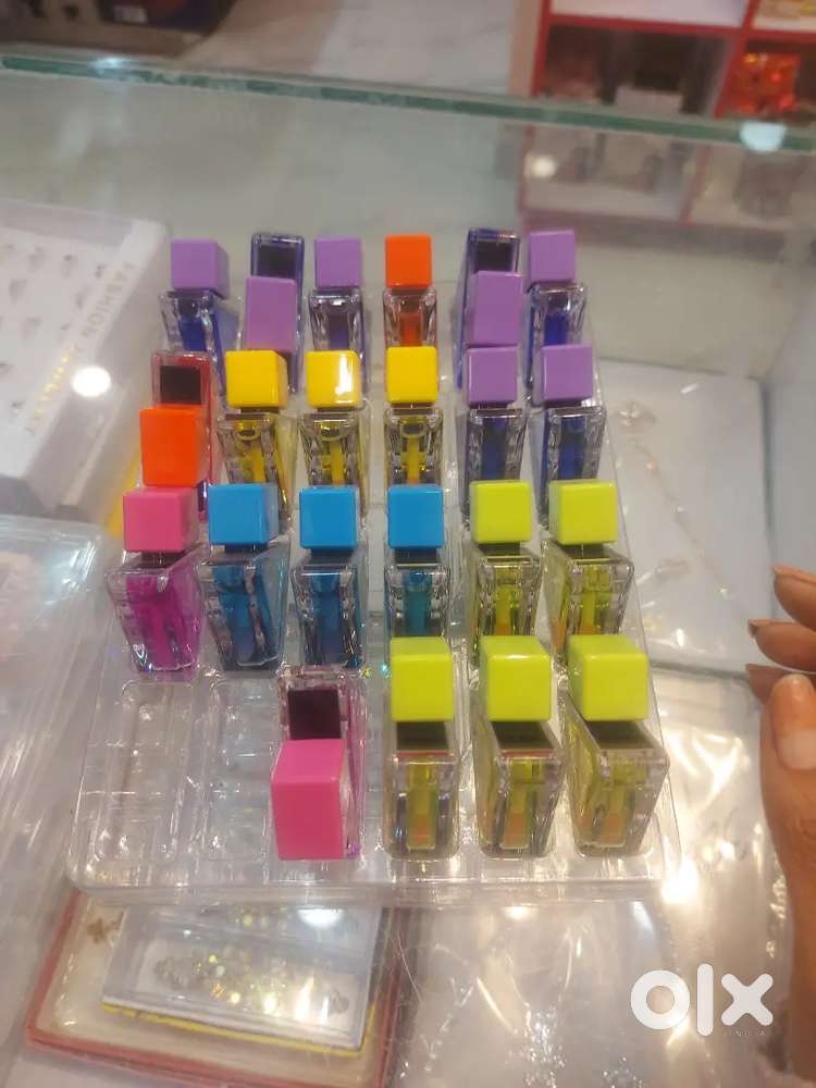 Sales girl and boys for cosmetic and gift shp