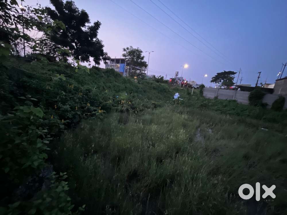 NH Touch Commercial Plot – Prime Location – Corner Plot