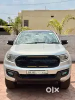 Ford Endeavour 2.2 Titanium AT 4X2, 2016, Diesel