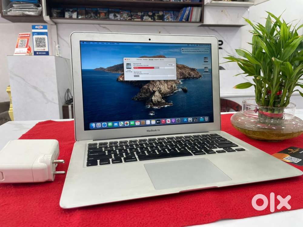 Apple MacBook Air (2014)