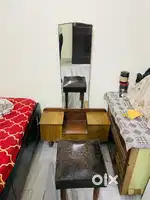Dressing Table with stool (table)