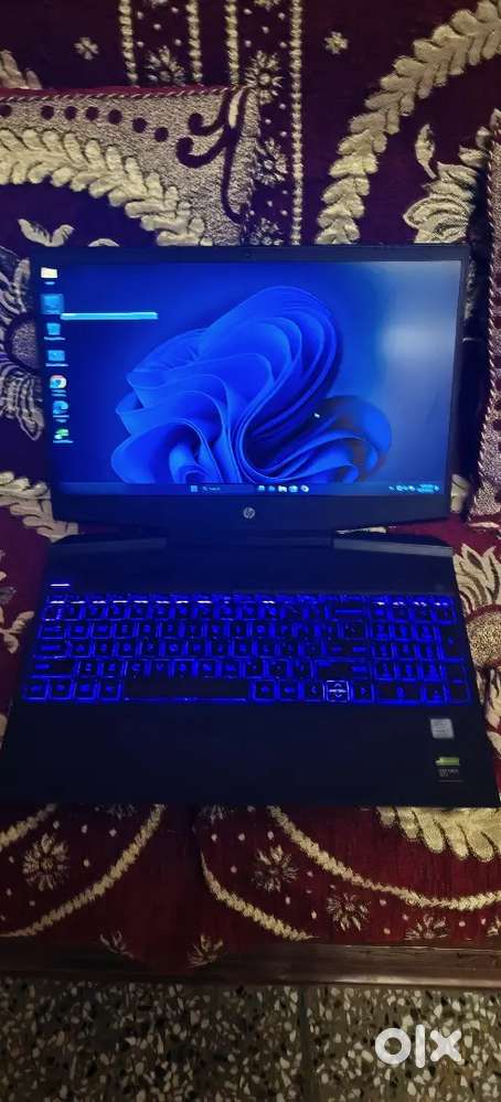 HP pavilion