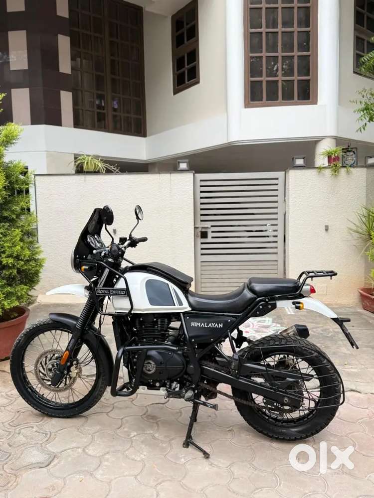 ROYAL ENFIELD HIMALAYAN 411
