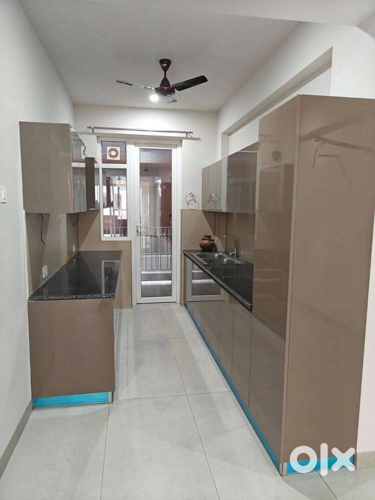 3BHK Semi-Furnished Apartment for Rent in Gulnaar Meadows Zirakpur