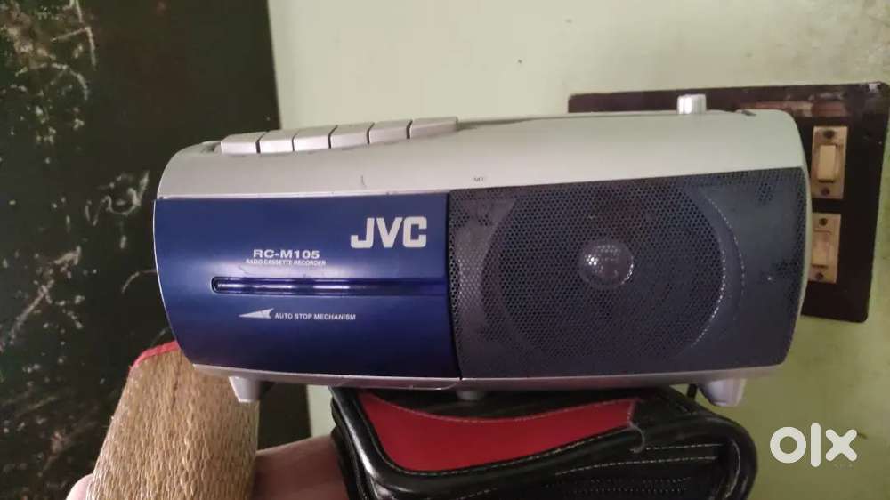 JVC Tape/Cassette Player with Radii