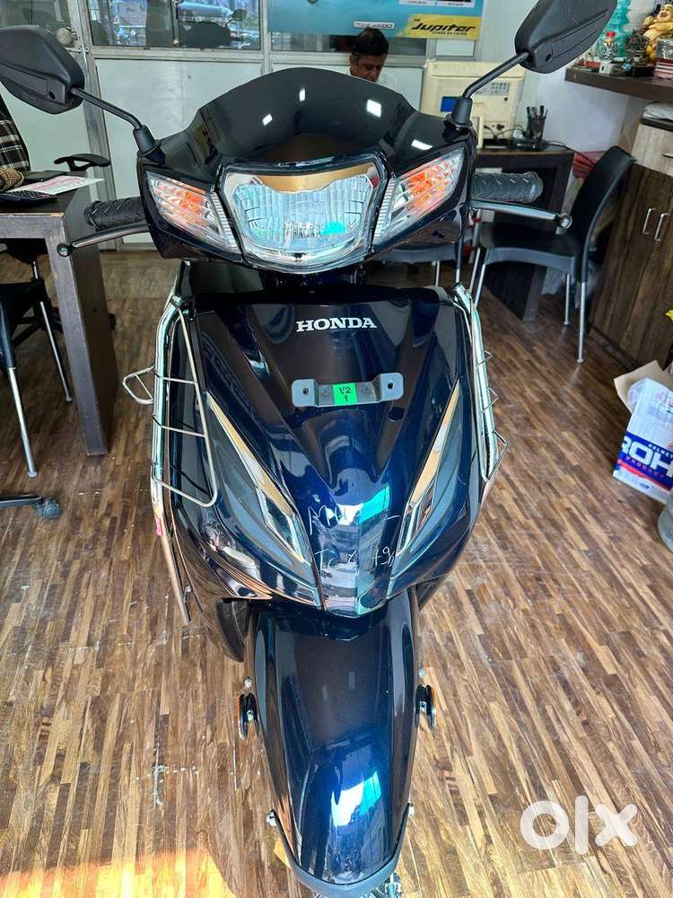 ACTIVA DLX NEW ON LOW DOWNPAYMENT AND LOW INTEREST ONLY MUMBAI