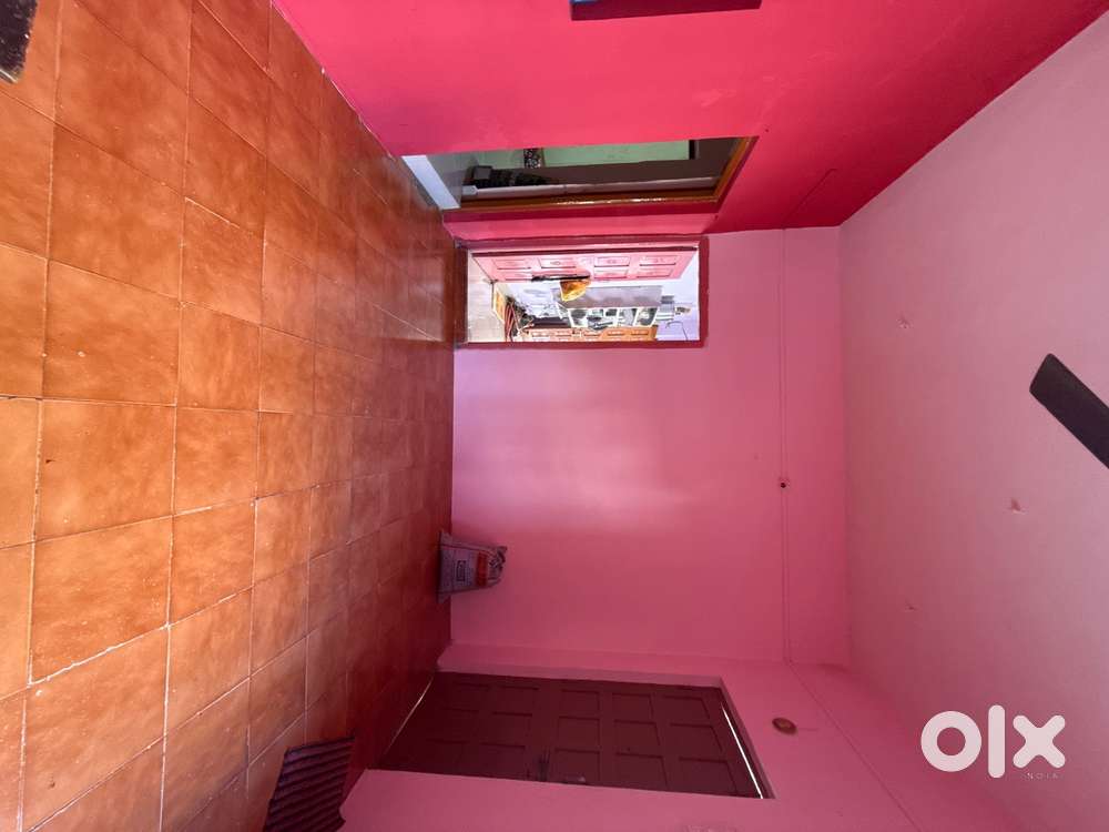 2 bhk big rooms house for rent. Rent negotiable, call directly