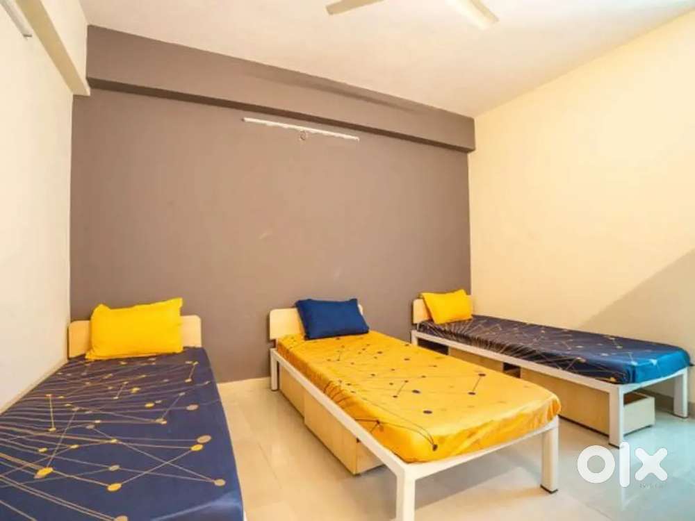 LUXURY GIRLS PG & HOSTEL 4500/- @ VIZAG