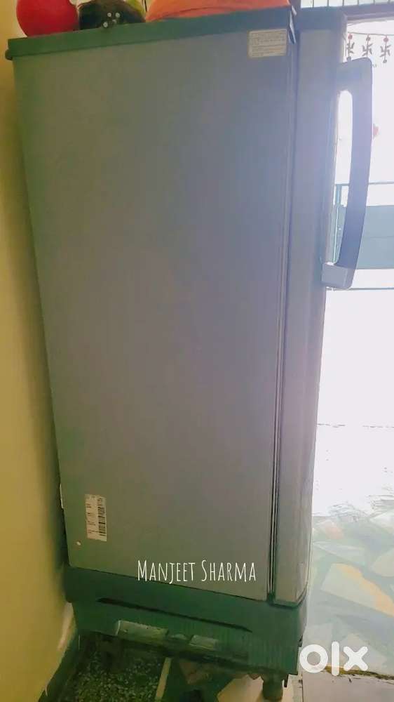 Sumsung 180L good condition  with 5 star