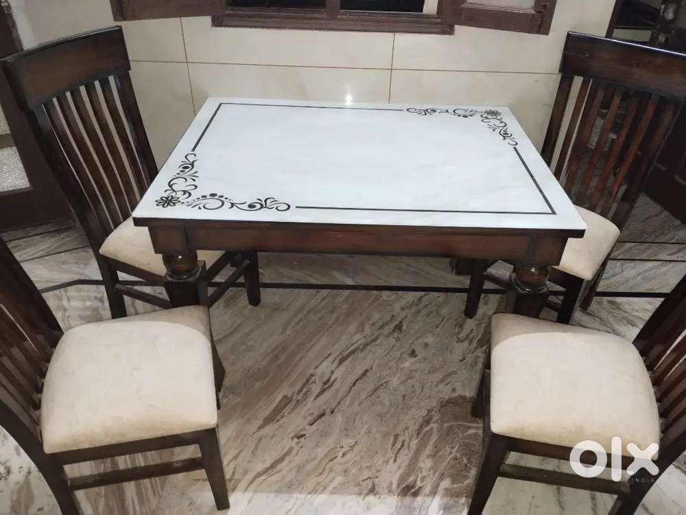 4 seater dining set sagwan wood