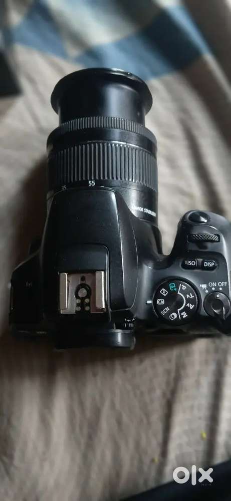 Canon 200d nice condition