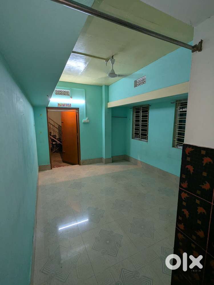 Room Rent Near Radhangar Bus Stand & Lake chowmhni Bazar