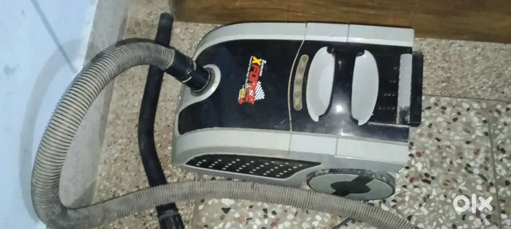 Cleaner machin