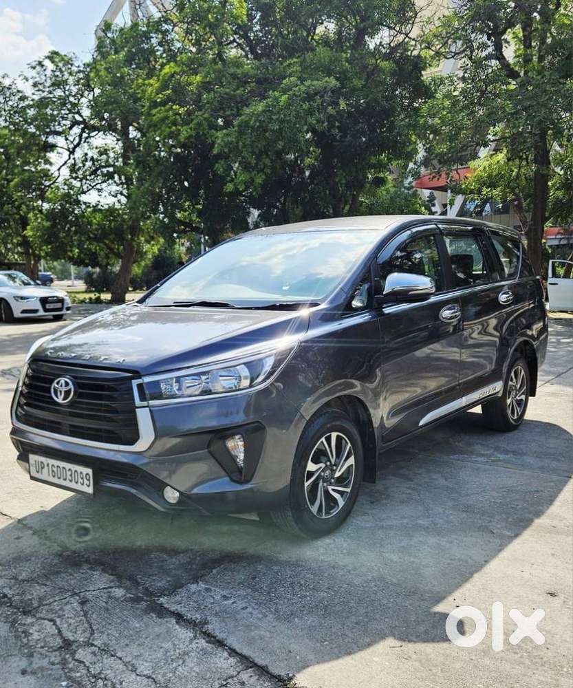 Toyota Innova Crysta [2020-ongoing] 2.4 GX 7 STR, 2022, Diesel