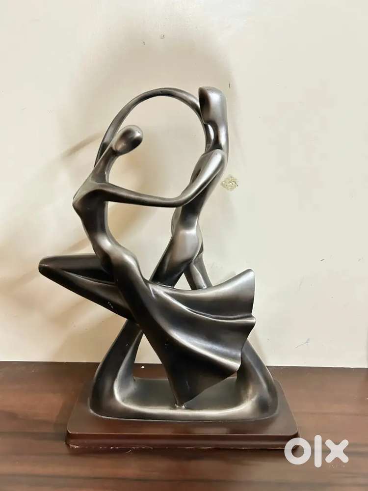 Showpiece for home decor