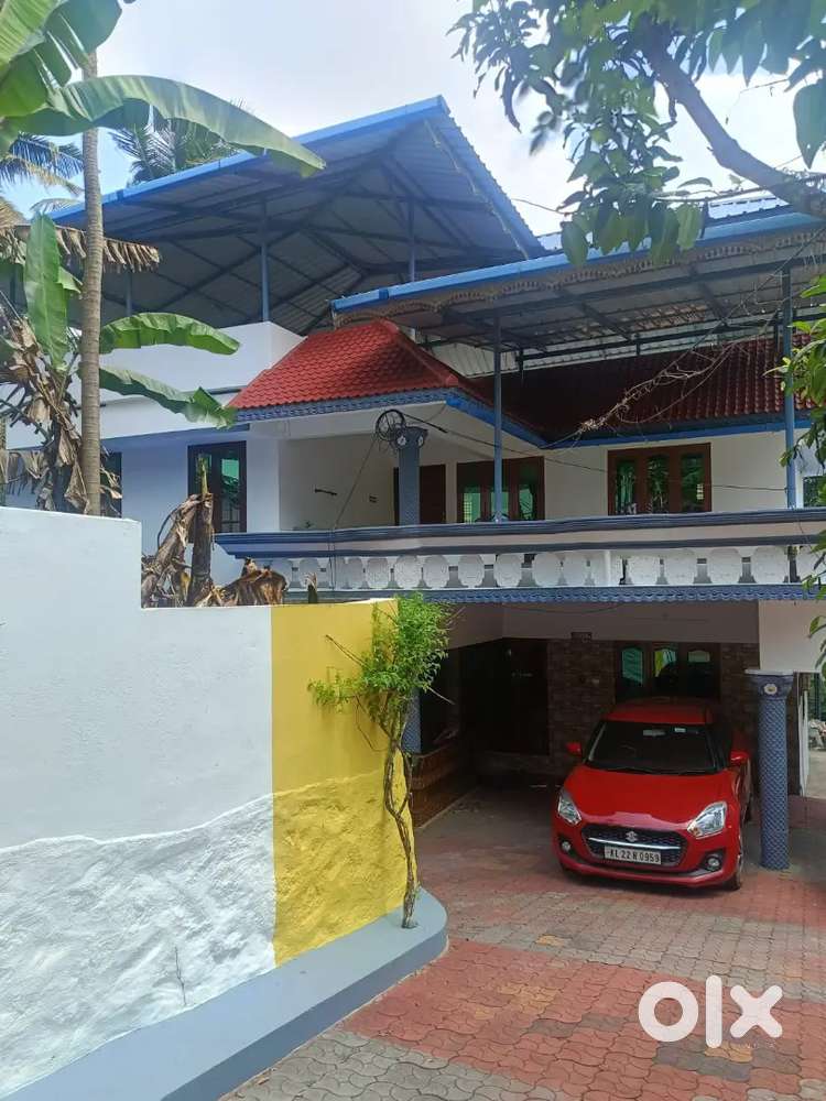 11 cent 10 year old redbrick house for sale at kariyavattom