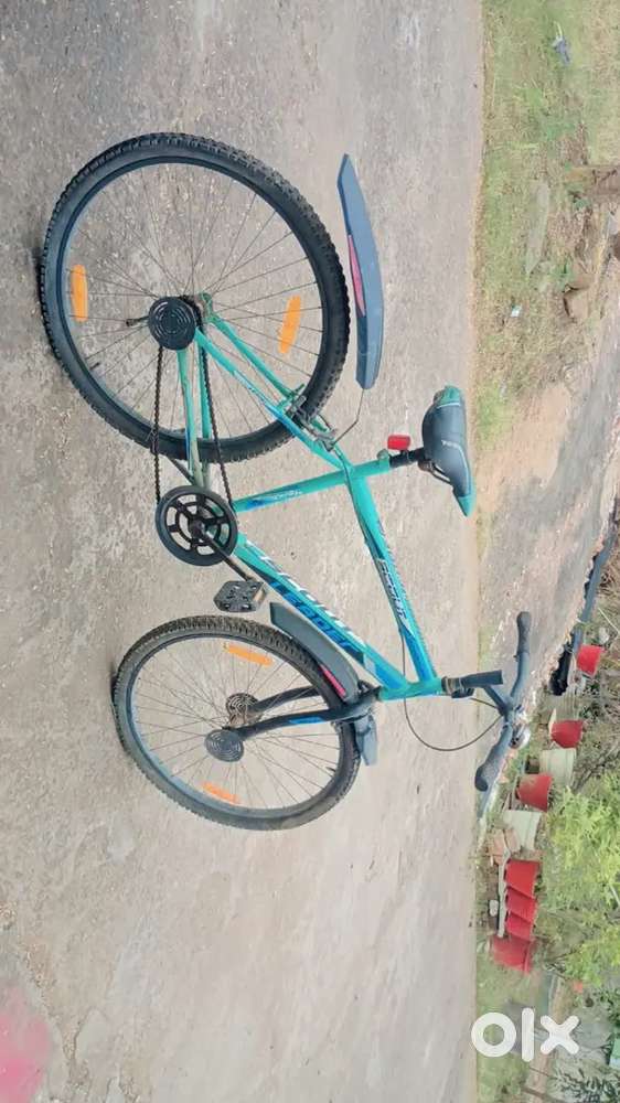 Leader cycle bechna Hai new condition mein