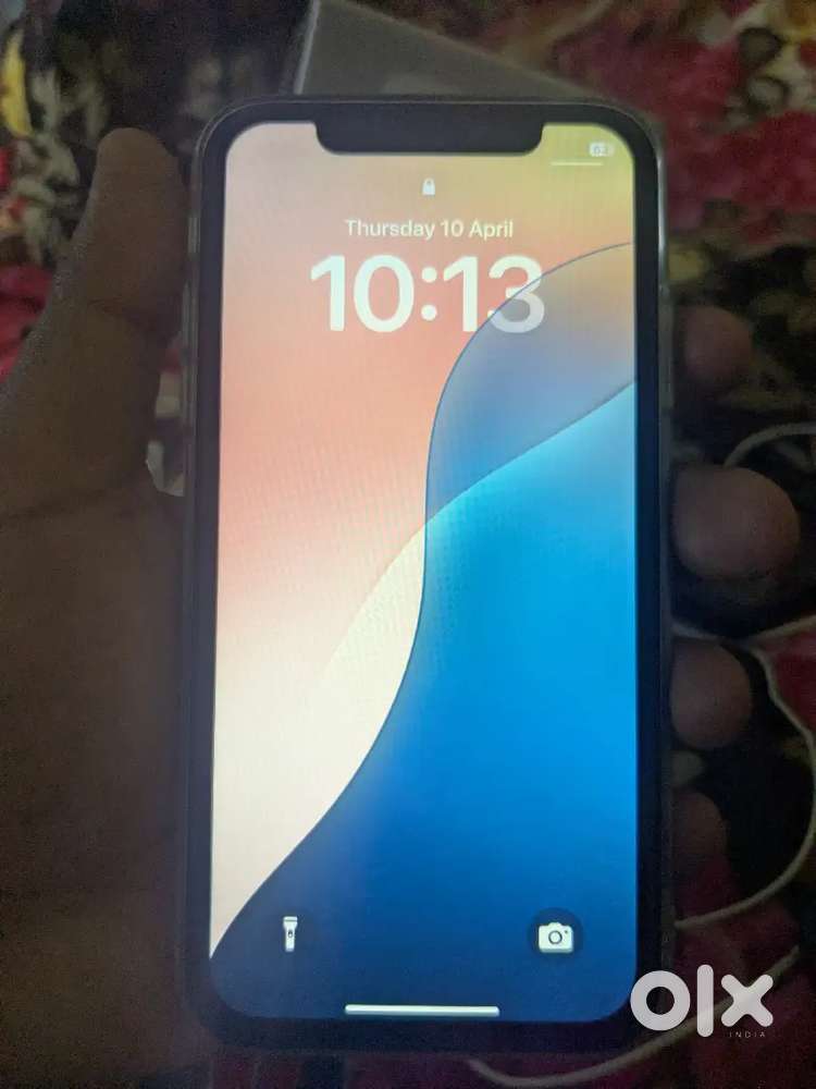 iPhone xr 128
