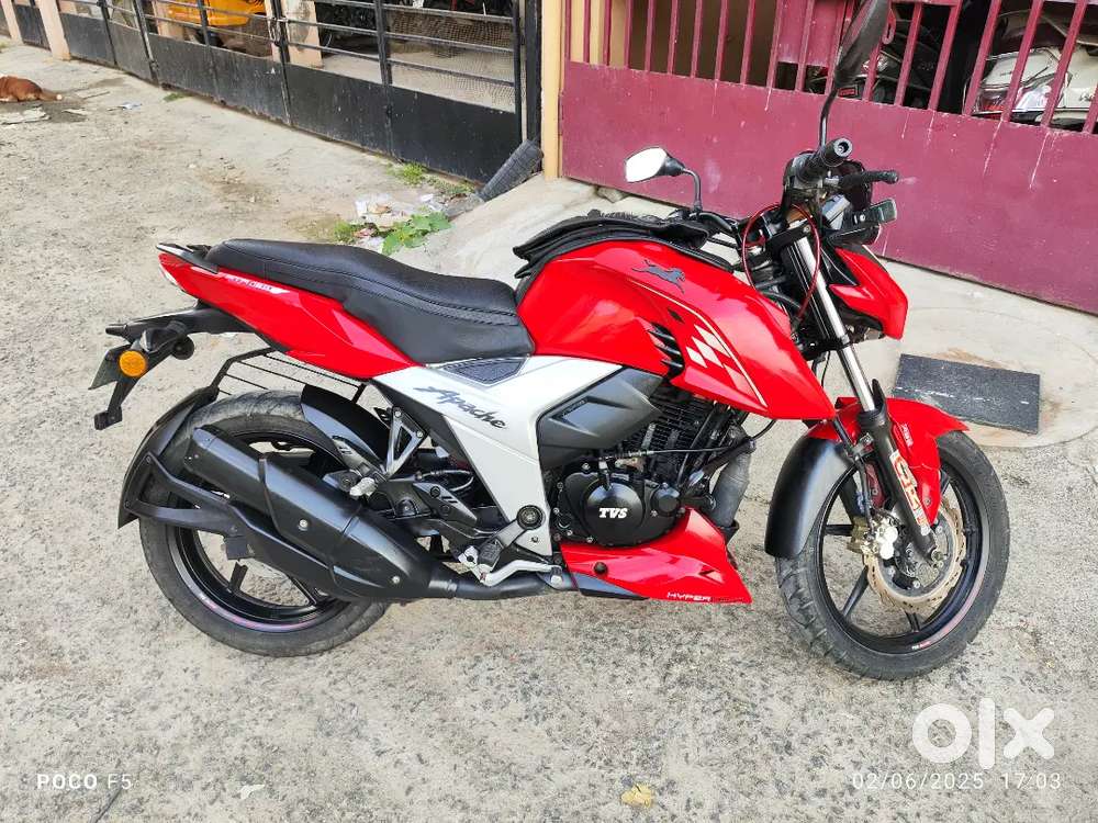 TVS apache Rtr 160 4V,Dual Disk,Single ABS,Second owner, Good conditio