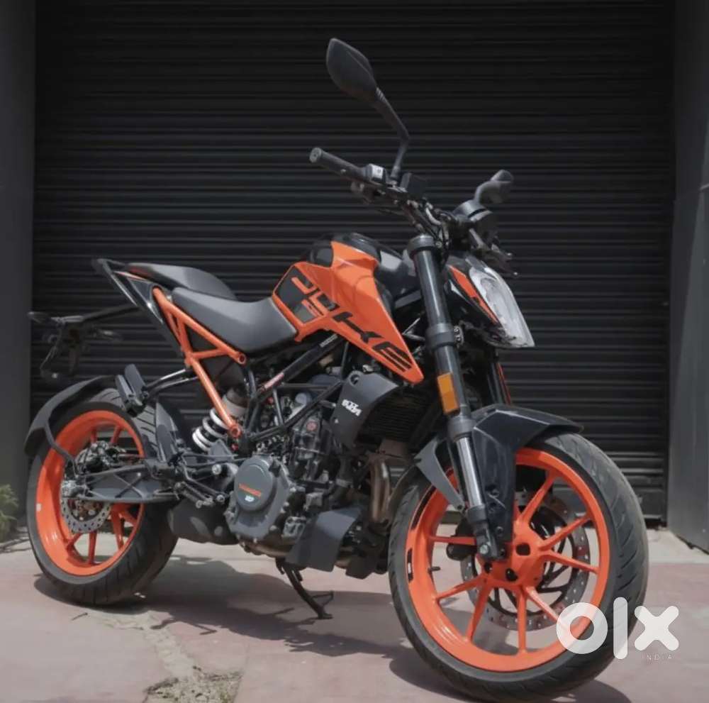 KTM Duke 200 (2023 model led lights)