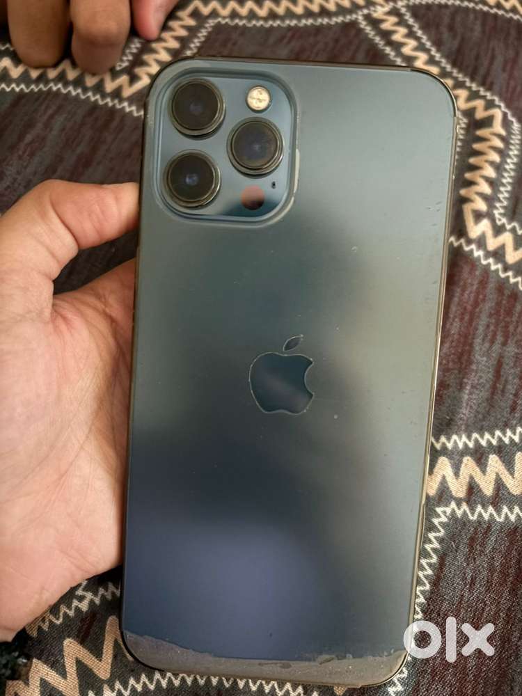I phone 12 pro max 72% battery