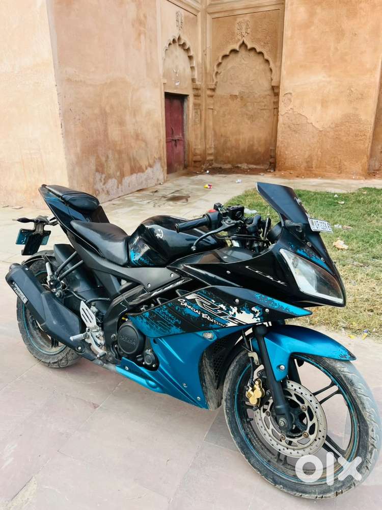 R15 V2 Good condition