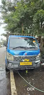 Tata intra V30