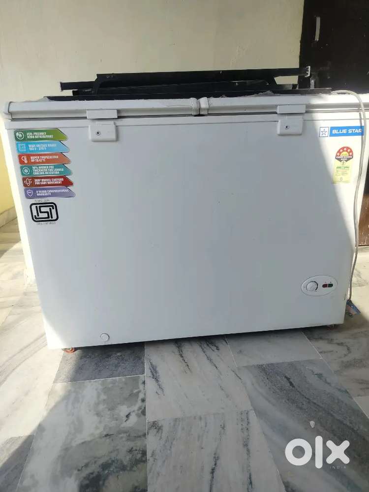 2मिक्सर सुजाता +डी फ्रीज 310 लीटर +काउंटर+होर भी समान है
