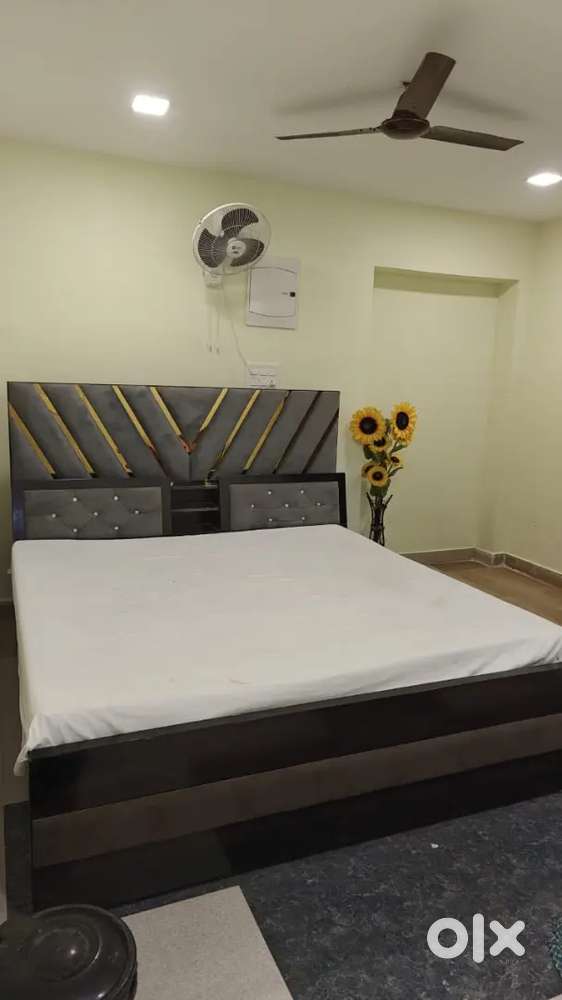 House keeping staffs required for my room business