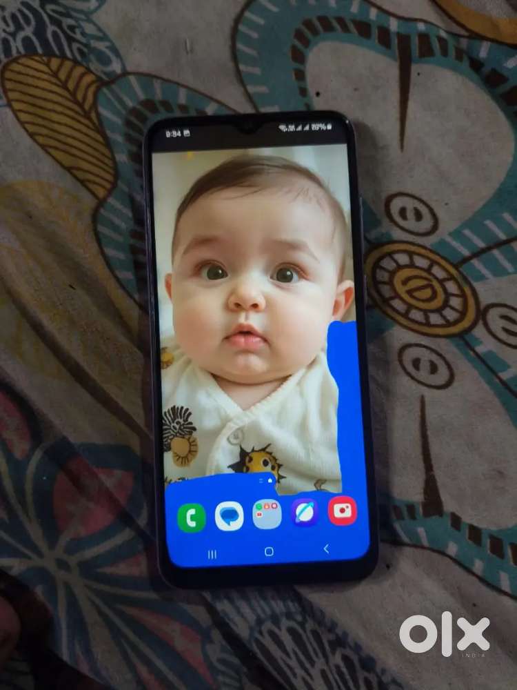 Samsung galaxy f04