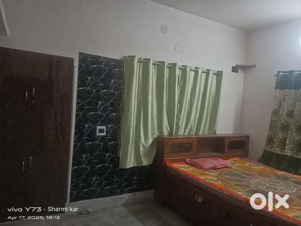 Ladies PG/girls PG/sharing room near Chinar park