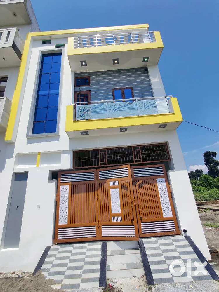 3 BEDROOM KA DOUBLE STOREY GHAR SASTE RATE ME