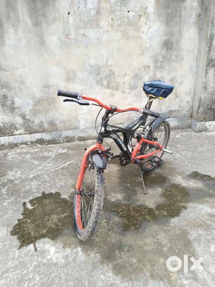 Hotwheels Cycle Red Colour