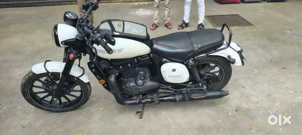 Jawa 42 classic legends bike White For sale