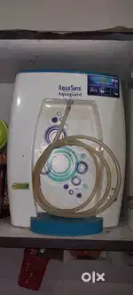 AQUAGUARD UV Approx 5 yrs old good wkg condition