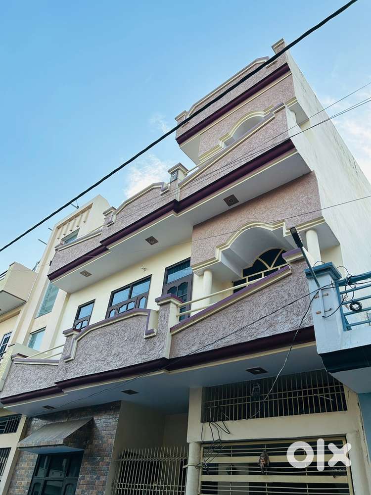 4bhk house in Kurukshetra new condition well maintained