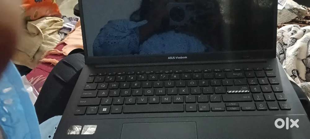 ASUS vivobook