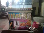 Cooking in snacks in patamata centre shop