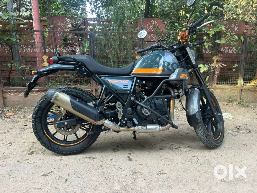 Best bike on roads with nice colour(4 months old)