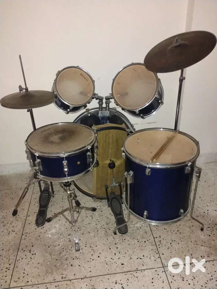 Ludwig full drum set