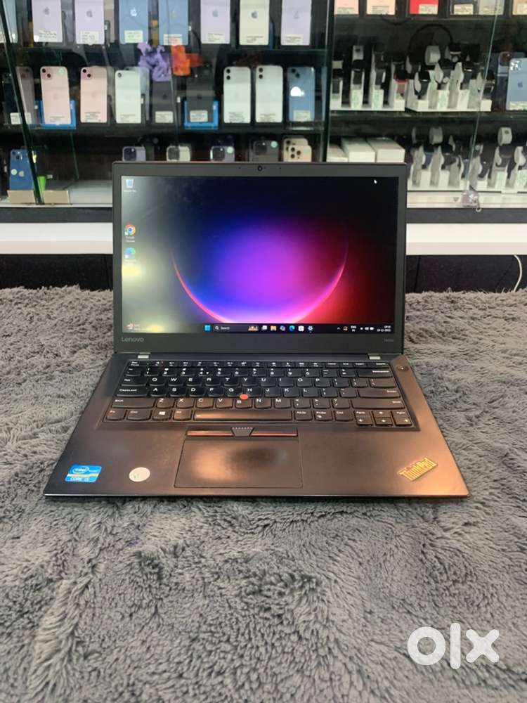 Lenovo ThinkPad T460s / i5-8GB-256GB / 6th gen / Bill / Charger/ WRNTY